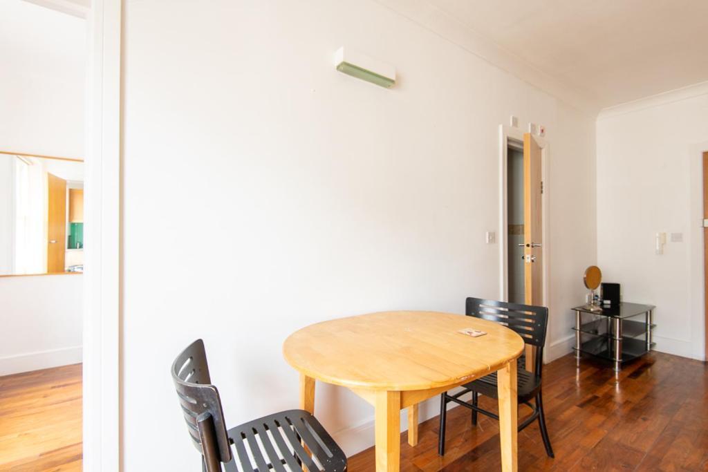 London Central Studio 外观 照片